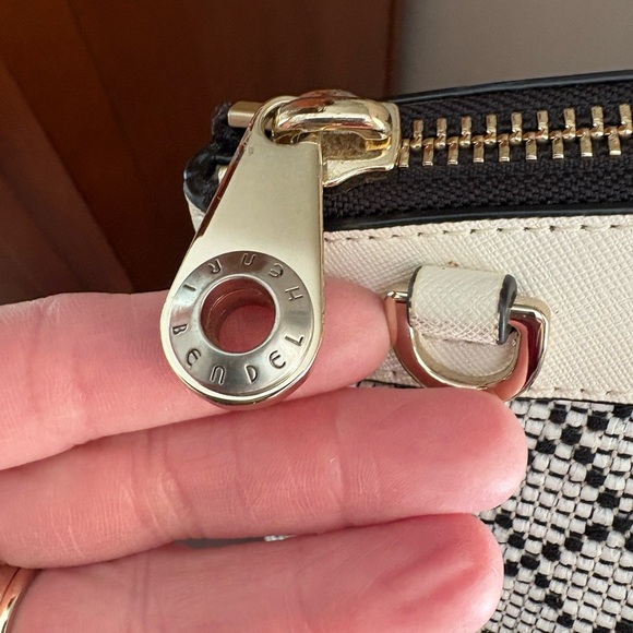 Henri Bendel West 57th Black and White Satchel - Excellent Used Condition - Picture 3 of 16